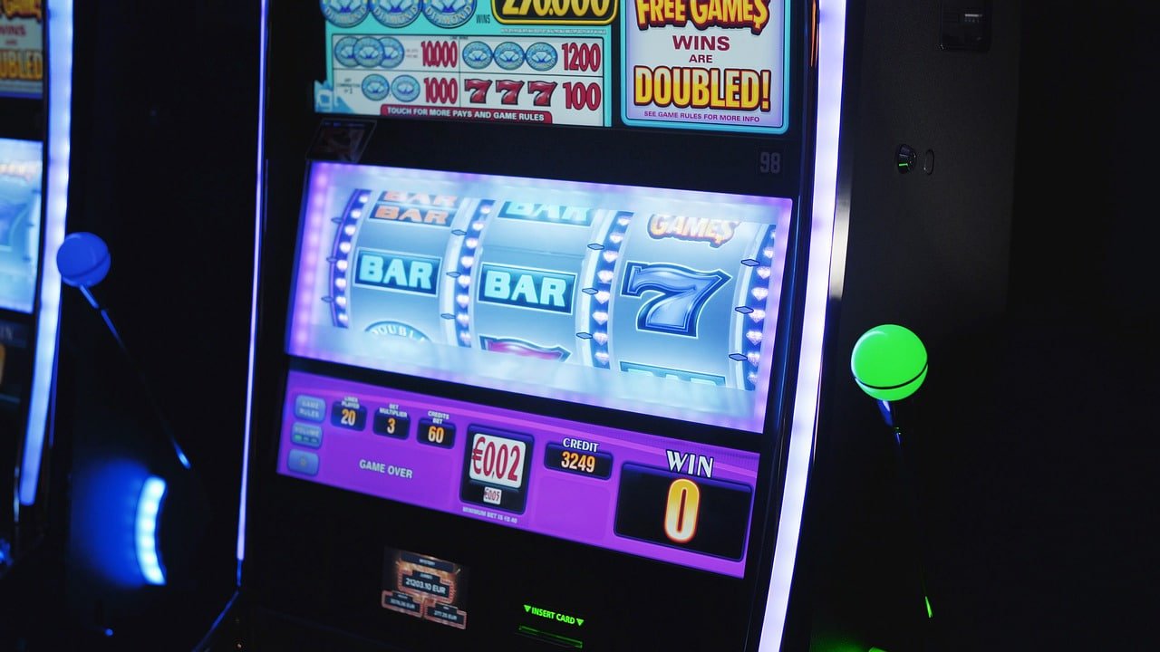 21n slot VIP Program နှင့် Cashback Rewards — မြန်မာ ကစားသမားများ ပရိုမိုးရှင်း ခံစားနေသည့် ဖော်ပြချက်